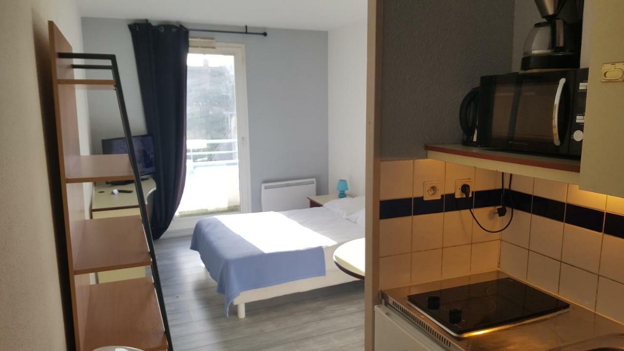 Residence Hoteliere Poincare Margny-les-Compiegne Buitenkant foto